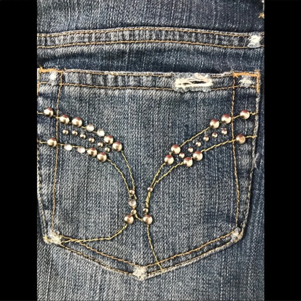 TWENTY ONE distressed stud detail frayed raw hem S